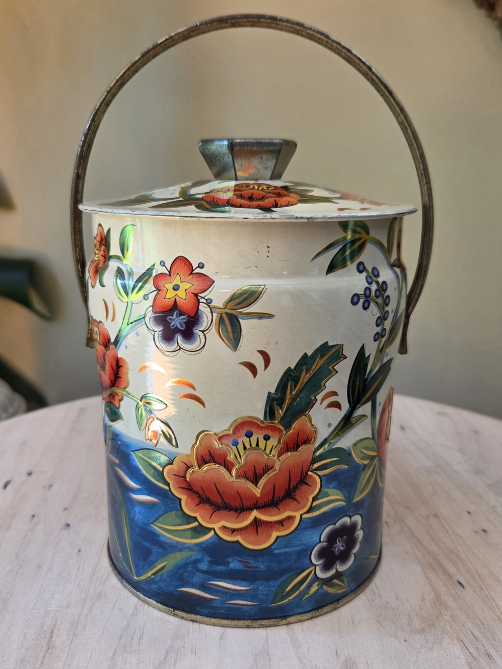 Vtg Murray Allen Confections Tin Canister w Lid Handle Water Flower England